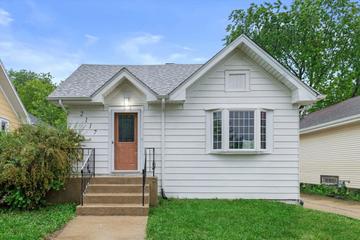 2117 Indiana St, Racine, WI 53405