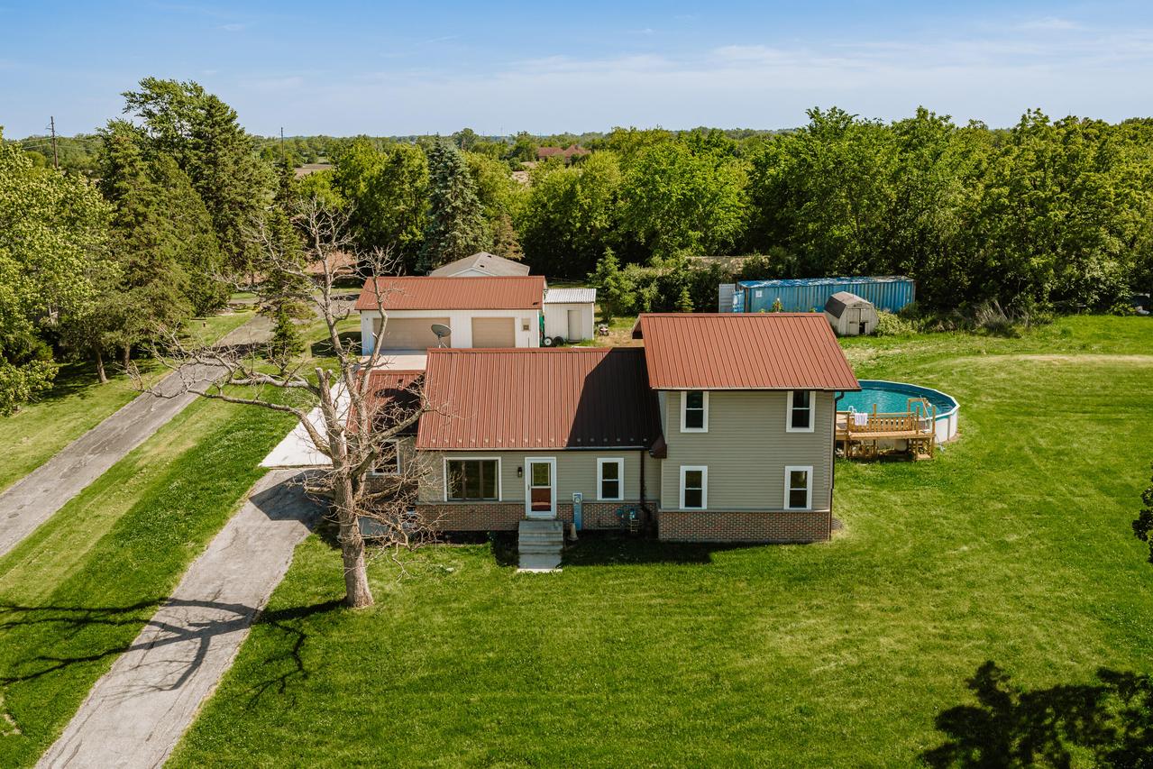 11239 W 5 Mile Rd, Raymond, WI 53126