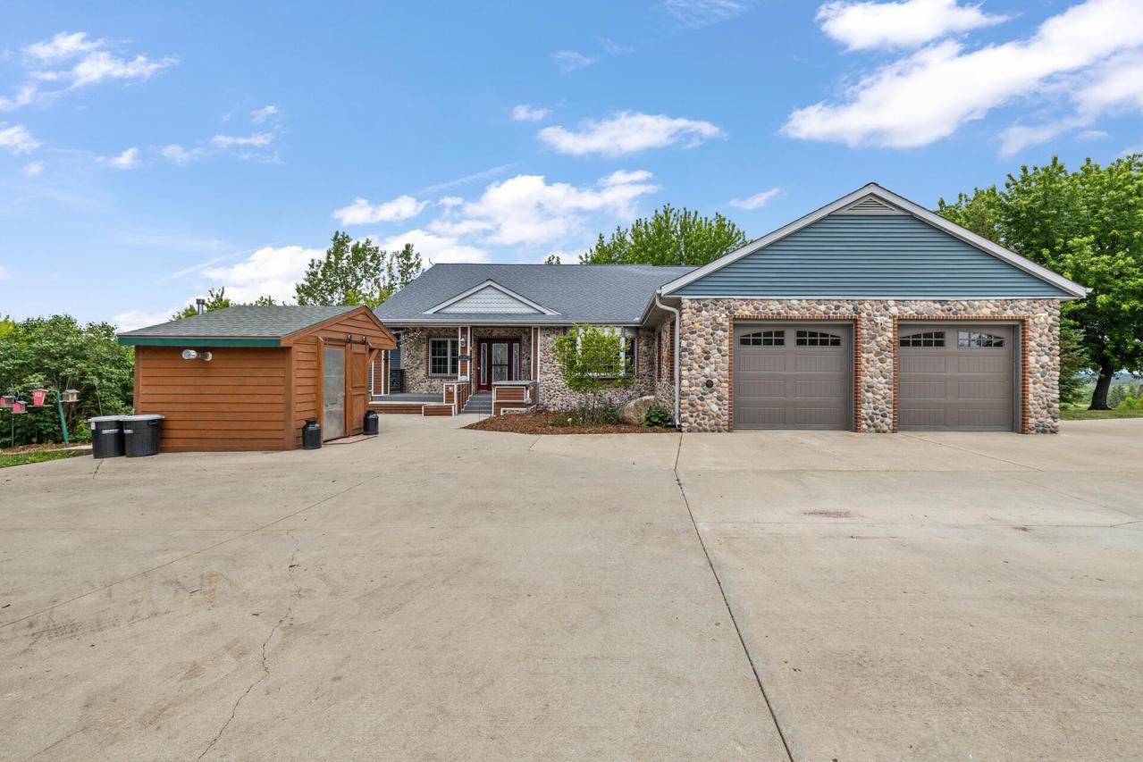 8151 Midland Dr, Wayne, WI 53002
