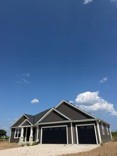 9800 N Migratory Ct, Mequon, WI 53097