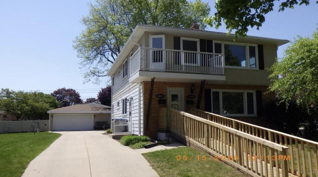 8027 W Euclid Ave, Milwaukee, WI 53219