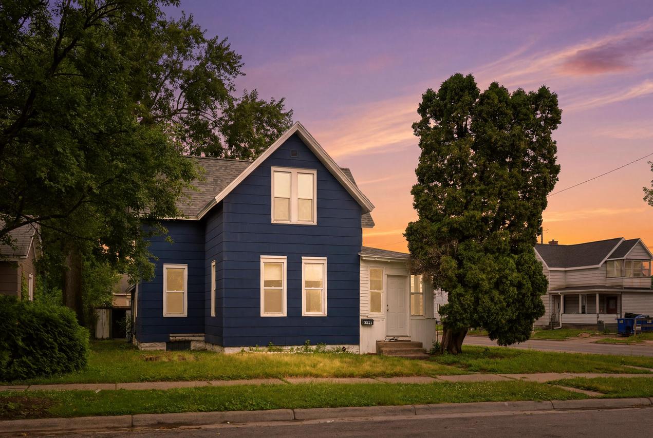 1002 8th St, La Crosse, WI 54601