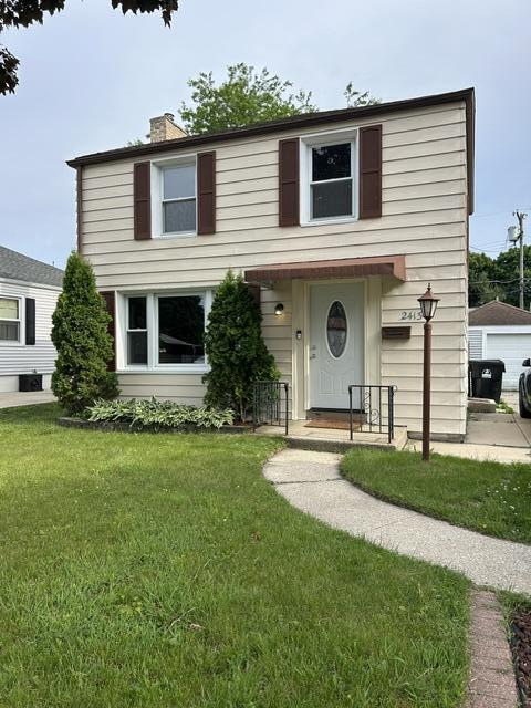 2413 Bate St, Racine, WI 53403