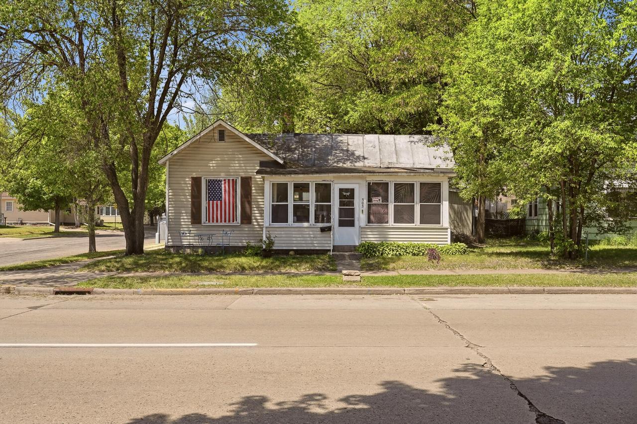 303 Rose St, La Crosse, WI 54603
