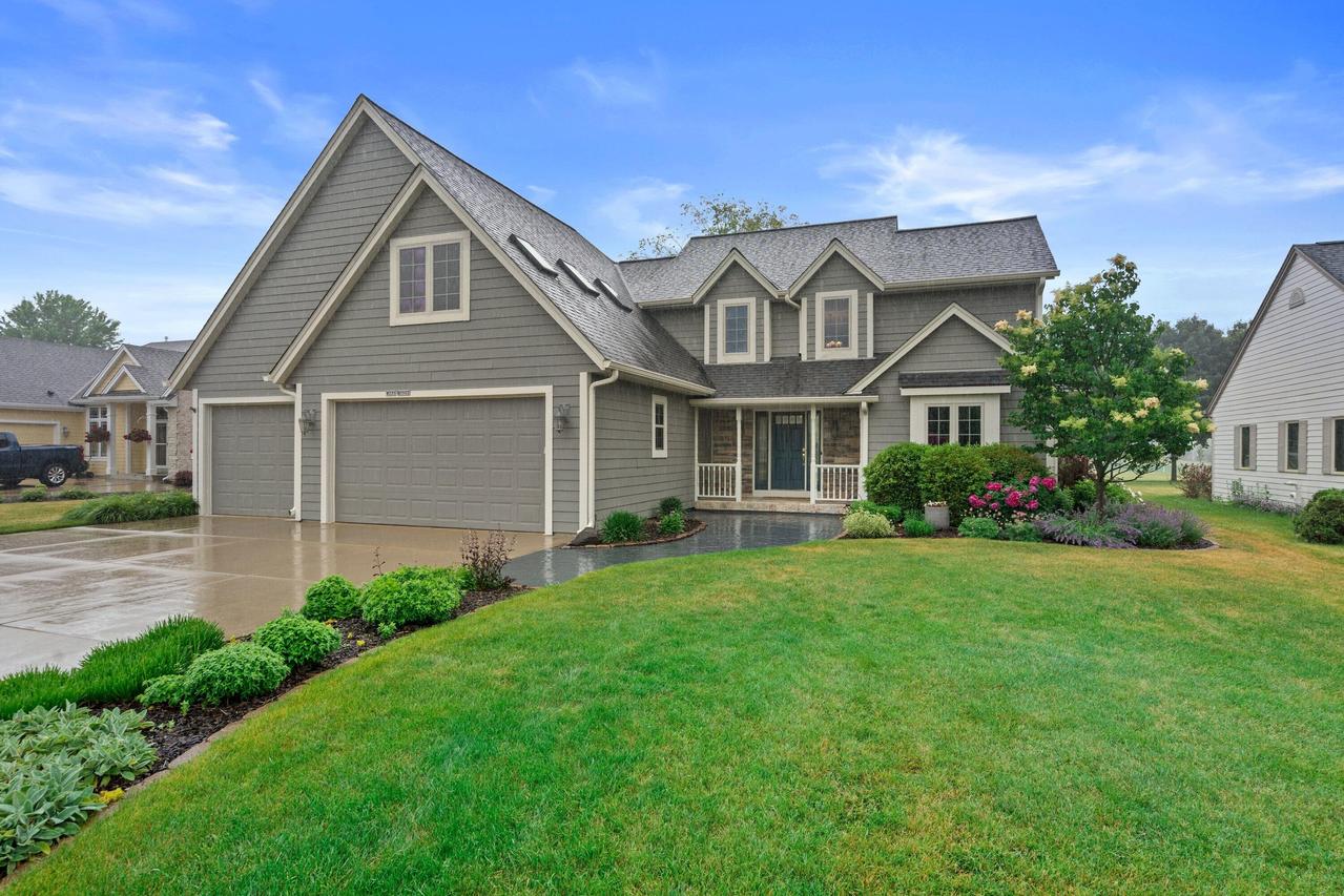 W231N7902 Martin Ct, Sussex, WI 53089