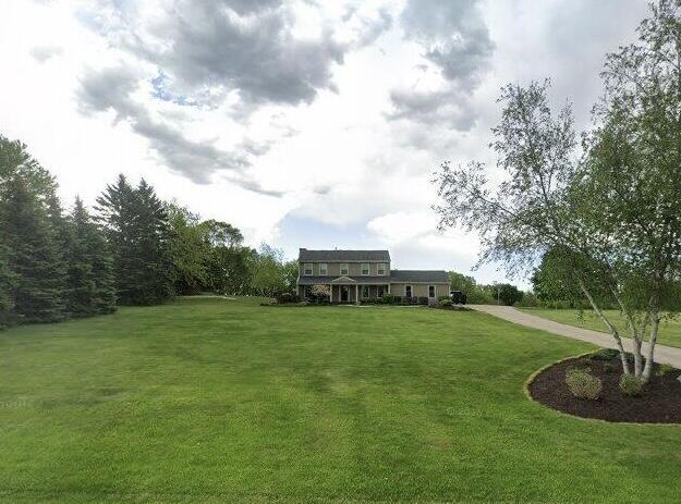 W305S7748 Applewood Ln, Mukwonago, WI 53149