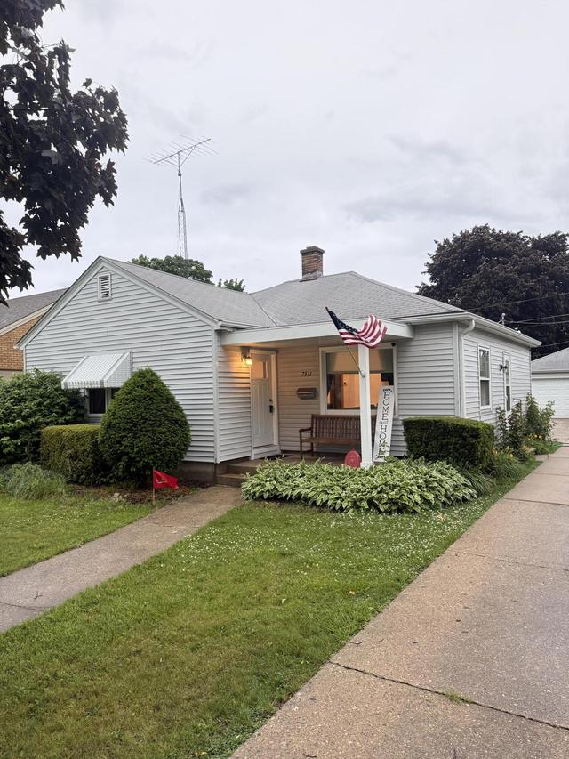 7531 25th Ave, Kenosha, WI 53143