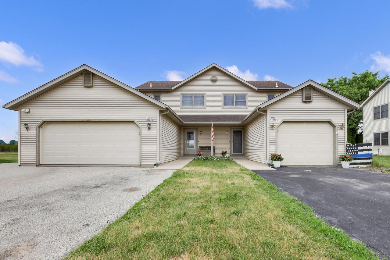 N171W19823 Highland Rd, Jackson, WI 53037