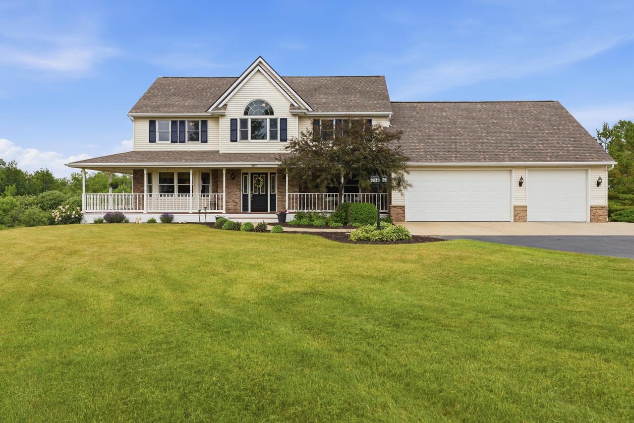 2911 Wildlife Ln, Polk, WI 53076