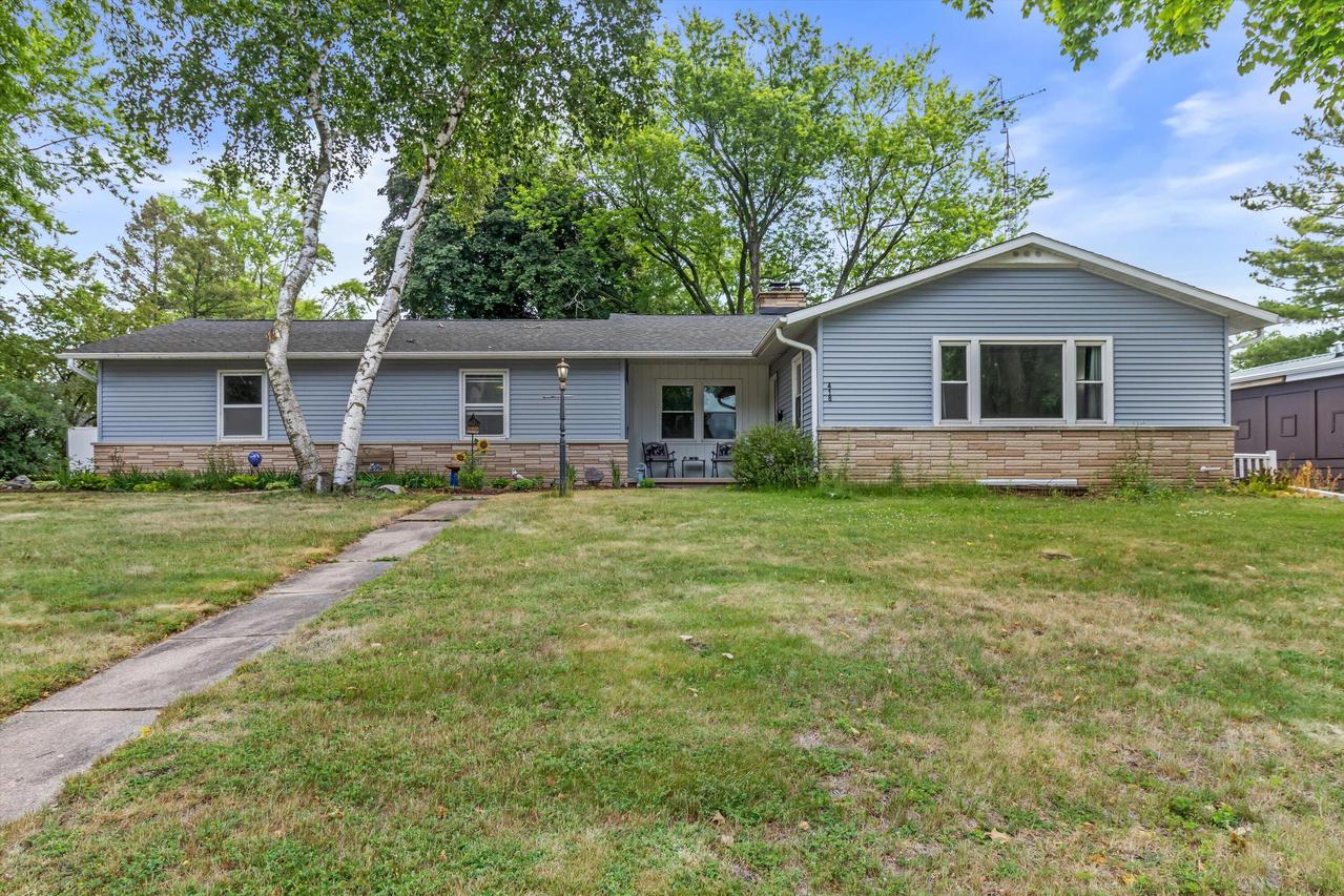 418 S Braun Ave, Jefferson, WI 53549
