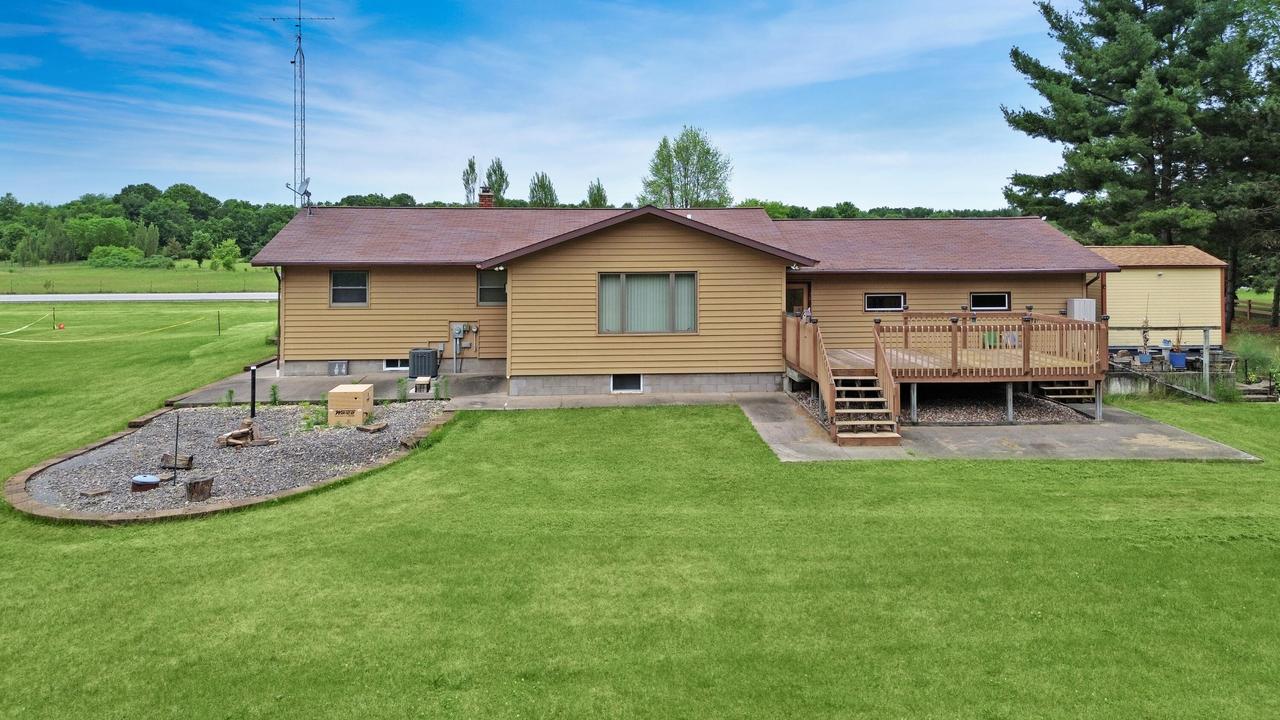 N9674 State Road 108 -, Farmington, WI 54642