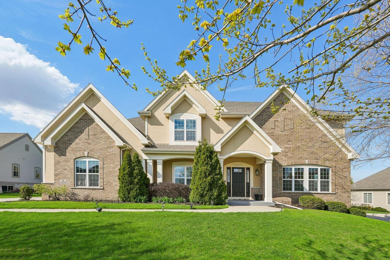 N55W20970 Carters Crossing, Menomonee Falls, WI 53051