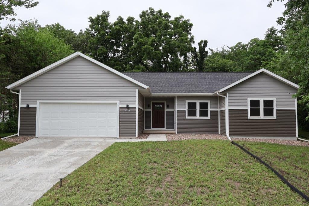 11893 Pine St, Trempealeau, WI 54661