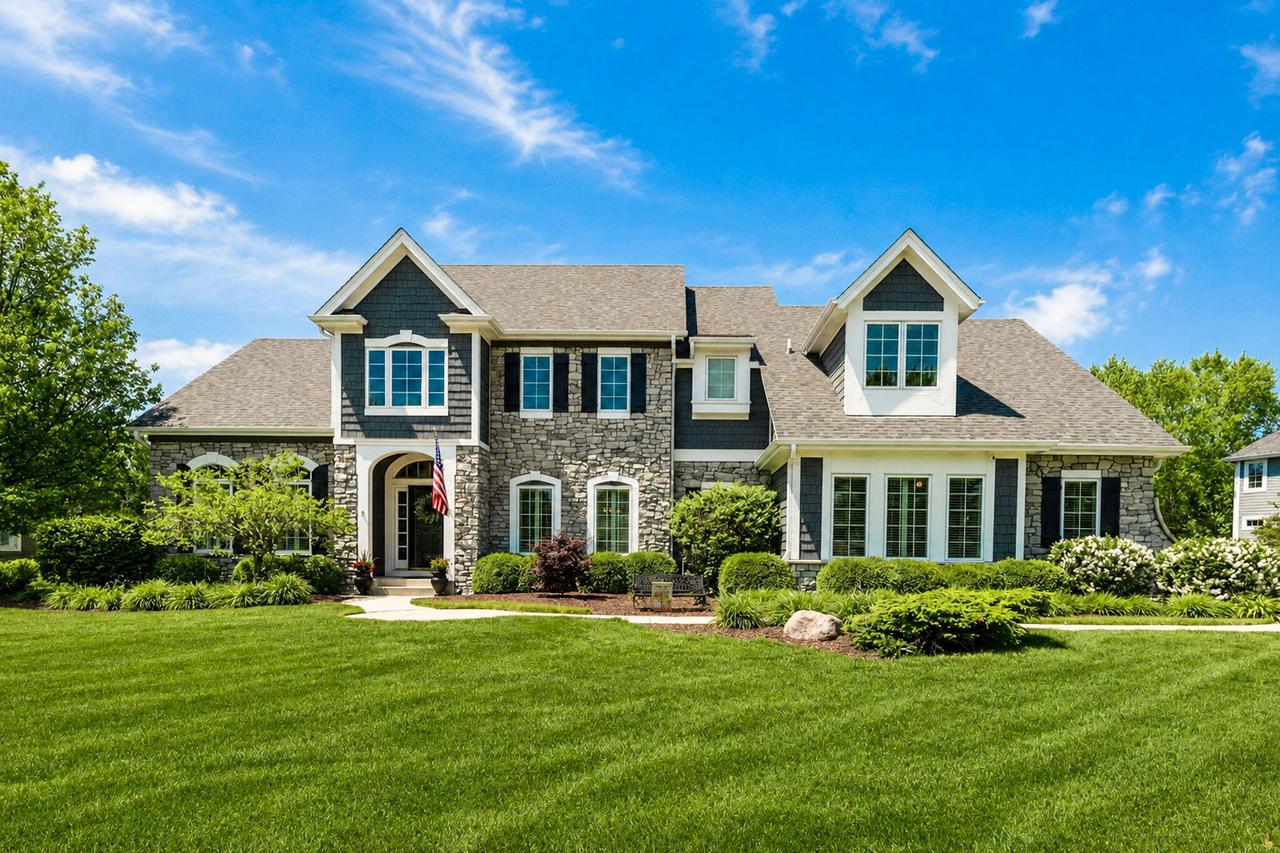 1260 Four Winds Way, Hartland, WI 53029