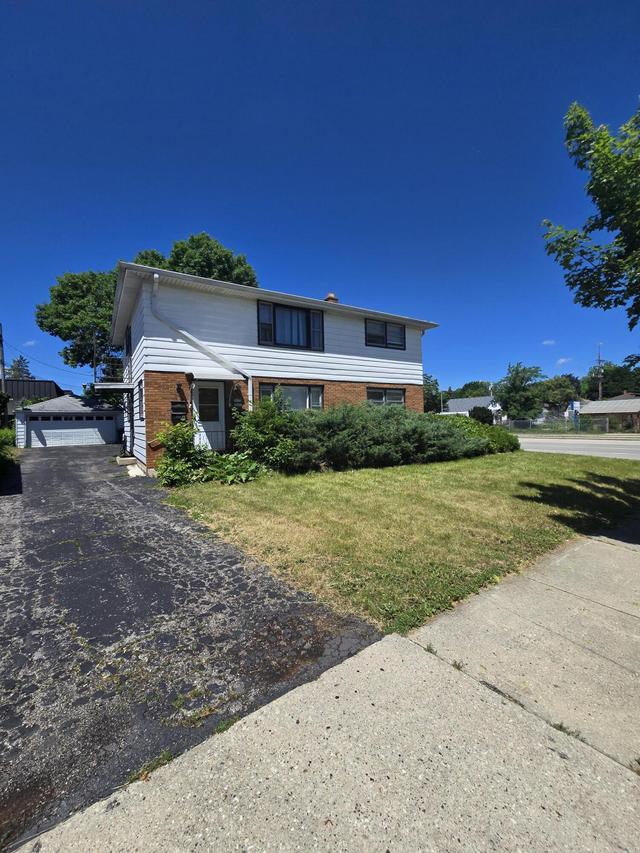 3971 N 98th St #3973, Milwaukee, WI 53222
