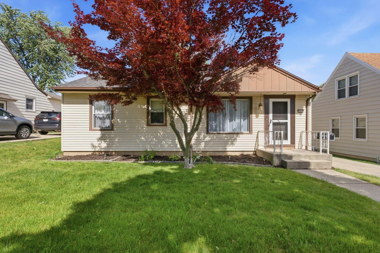 3416 N 97th St, Milwaukee, WI 53222