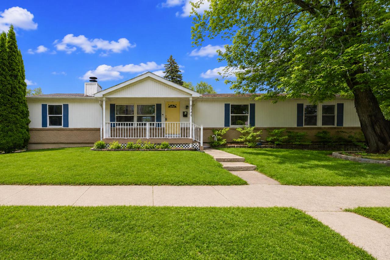 634 N Wisconsin St, Port Washington, WI 53074