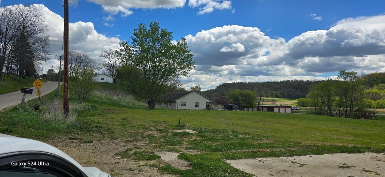 513 E Penn St, La Farge, WI 54639