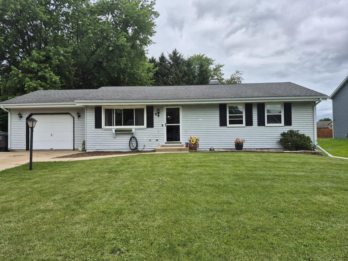 44 E Ash Ln, Milton, WI 53563