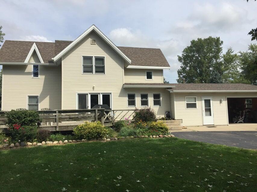 N3392 N Highway 67 -, Geneva, WI 53147