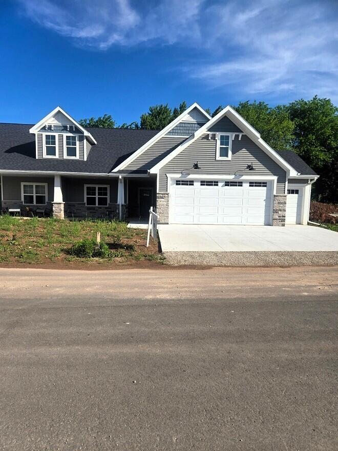 W5002 Cottage Ln, Sherwood, WI 54169