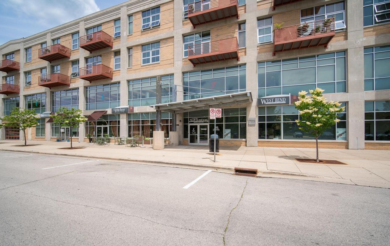 705 Village Green #311, West Bend, WI 53090