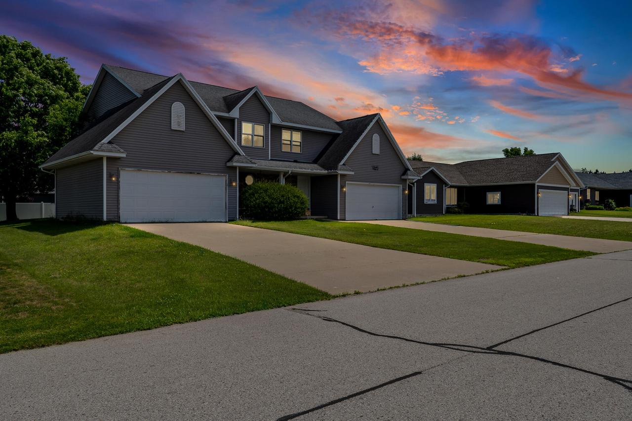 1555 Hickory St #1557, Rockland, WI 54653
