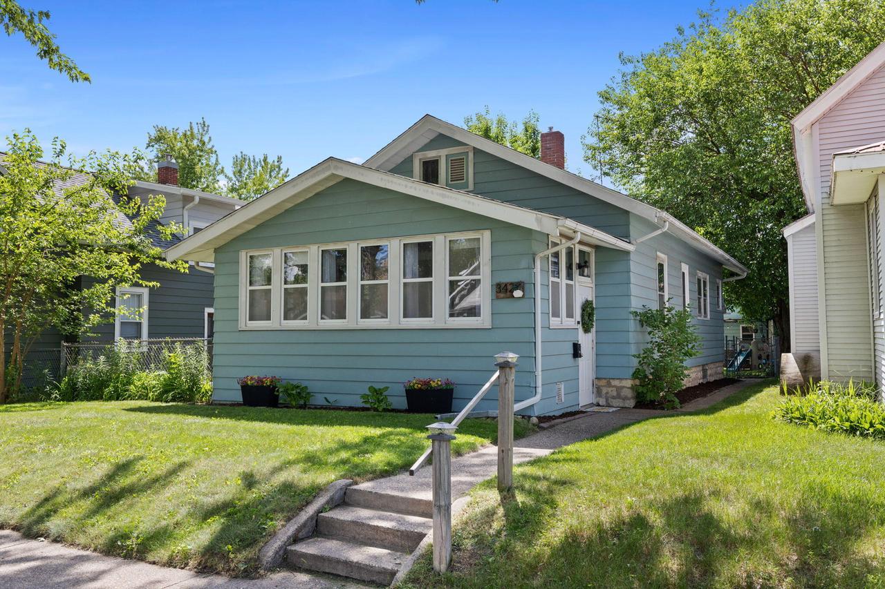 342 23rd St, La Crosse, WI 54601