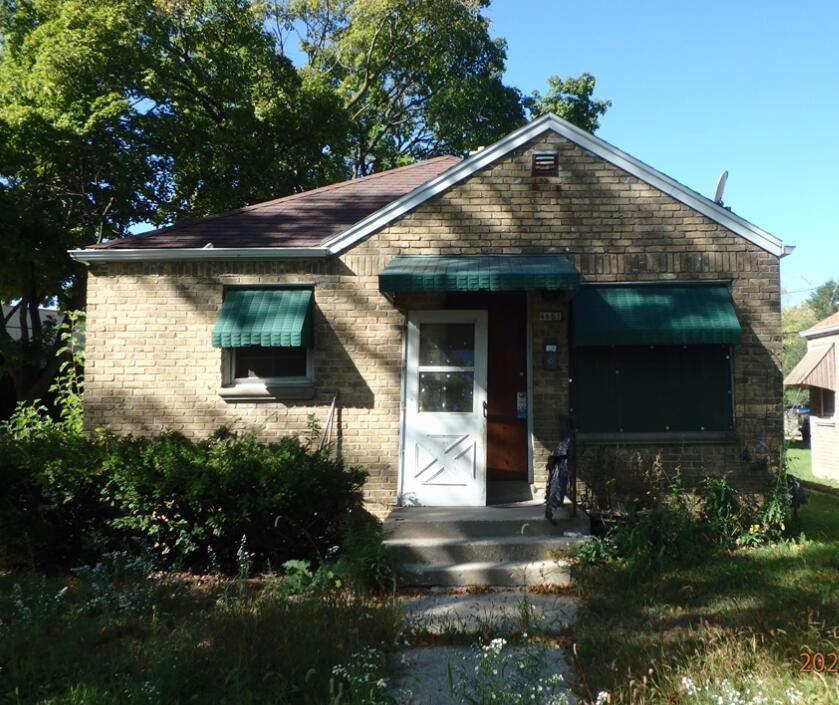 4661 N 21st St, Milwaukee, WI 53209