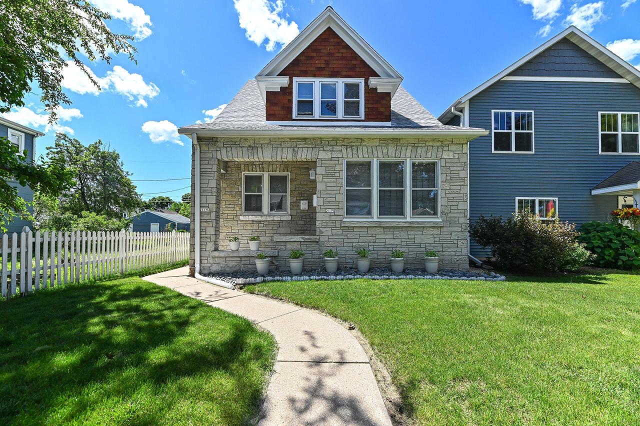 2119 E Holt Ave #A, Milwaukee, WI 53207