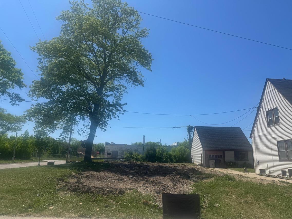 3803 N 7th St, Milwaukee, WI 53212