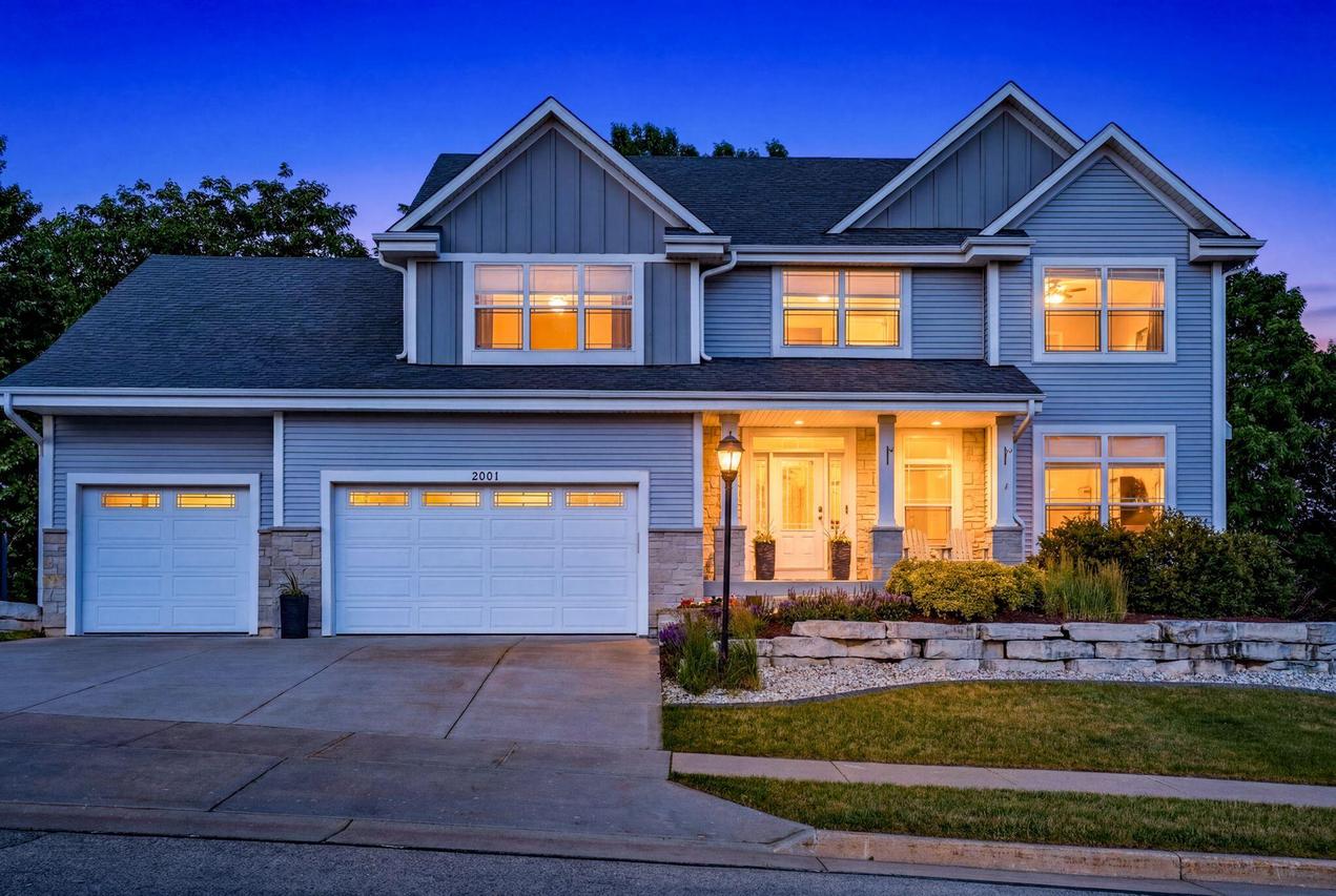 2001 Coldwater Creek, Waukesha, WI 53188