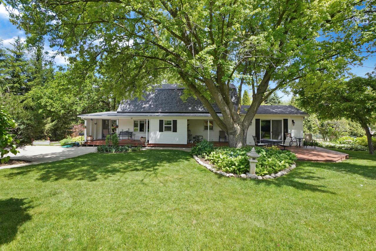 555 State Highway 33 -, Trenton, WI 53095