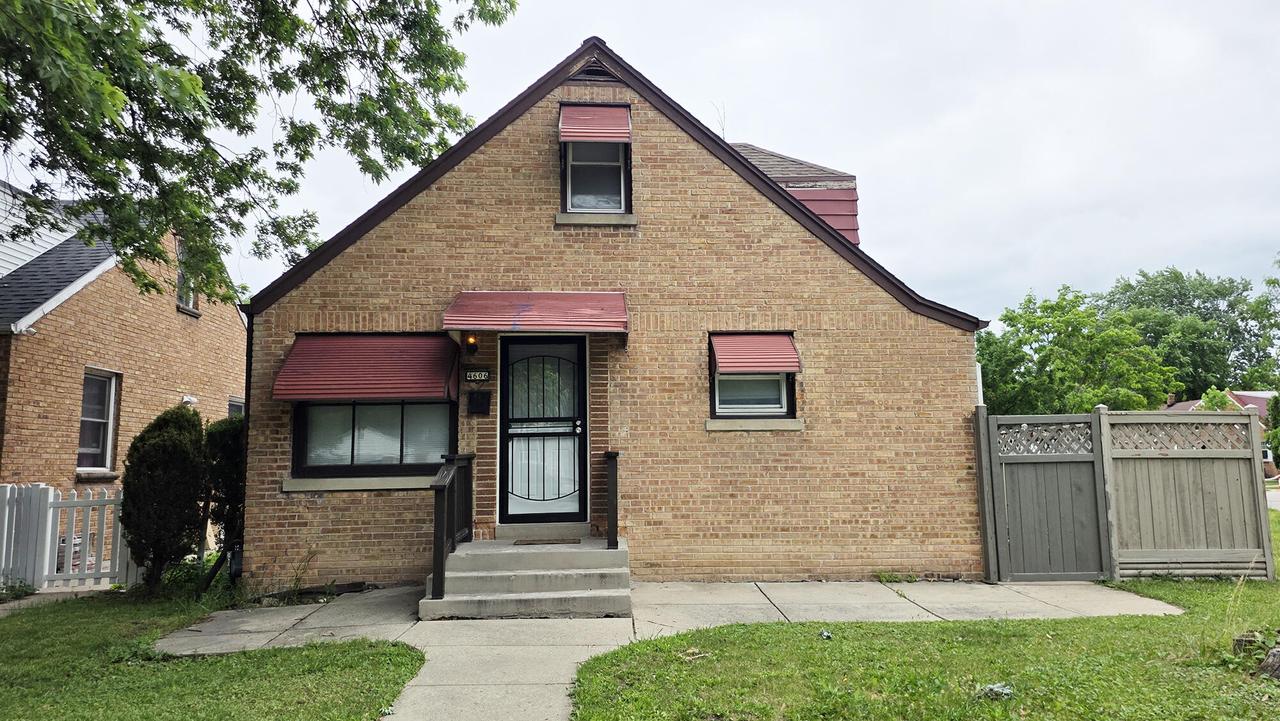 4606 N Sherman Blvd, Milwaukee, WI 53209