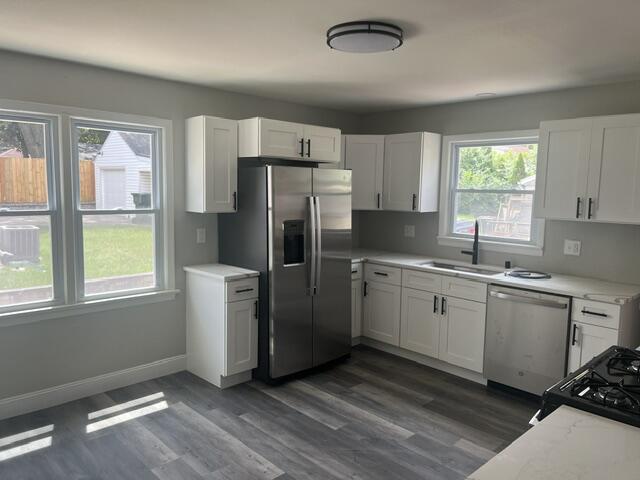 1203 S 87th St, West Allis, WI 53214