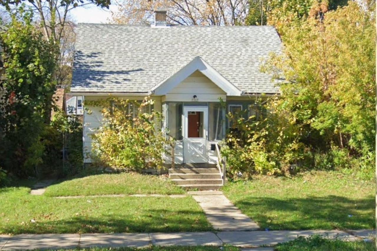 5565 N 35th St, Milwaukee, WI 53209