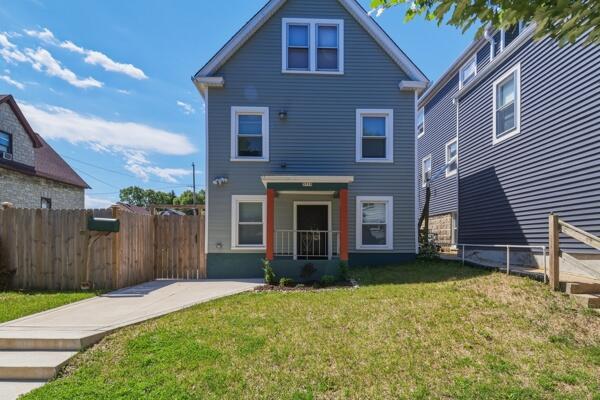 New Homes For Sale This Week That Attend Cudahy High School: June 12th to June 18th