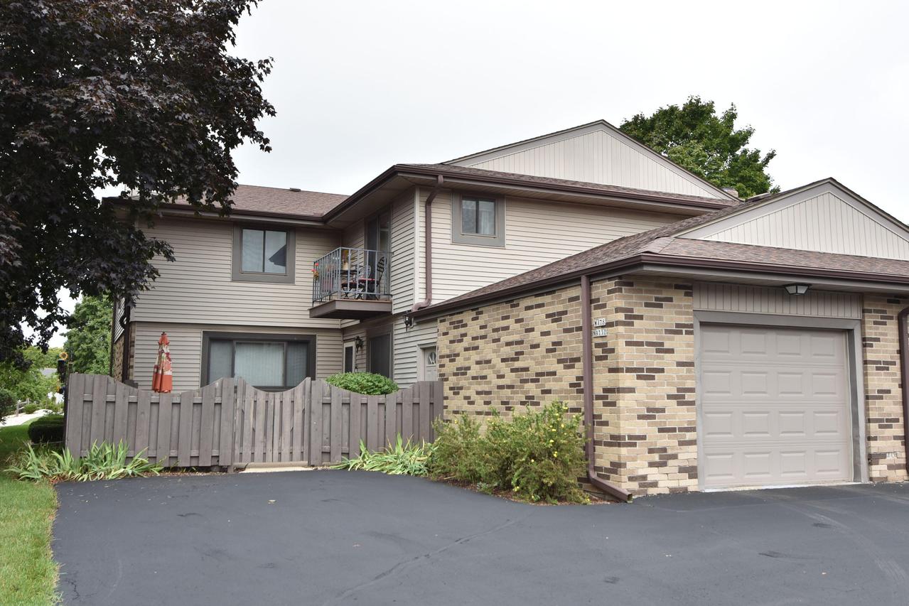 W178N9710 Riversbend Cir, Germantown, WI 53022