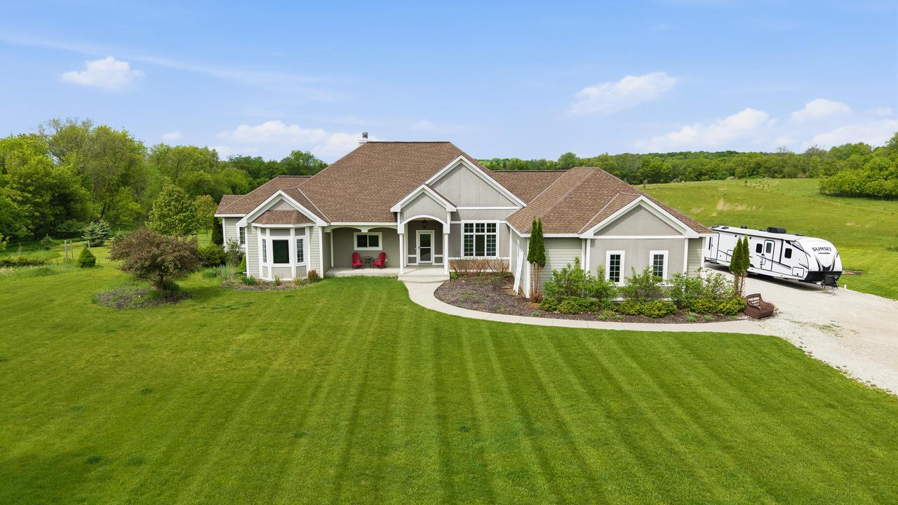 1829 County Highway K -, Erin, WI 53027