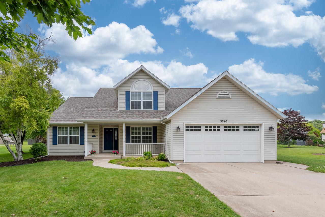 3740 109th St, Pleasant Prairie, WI 53158