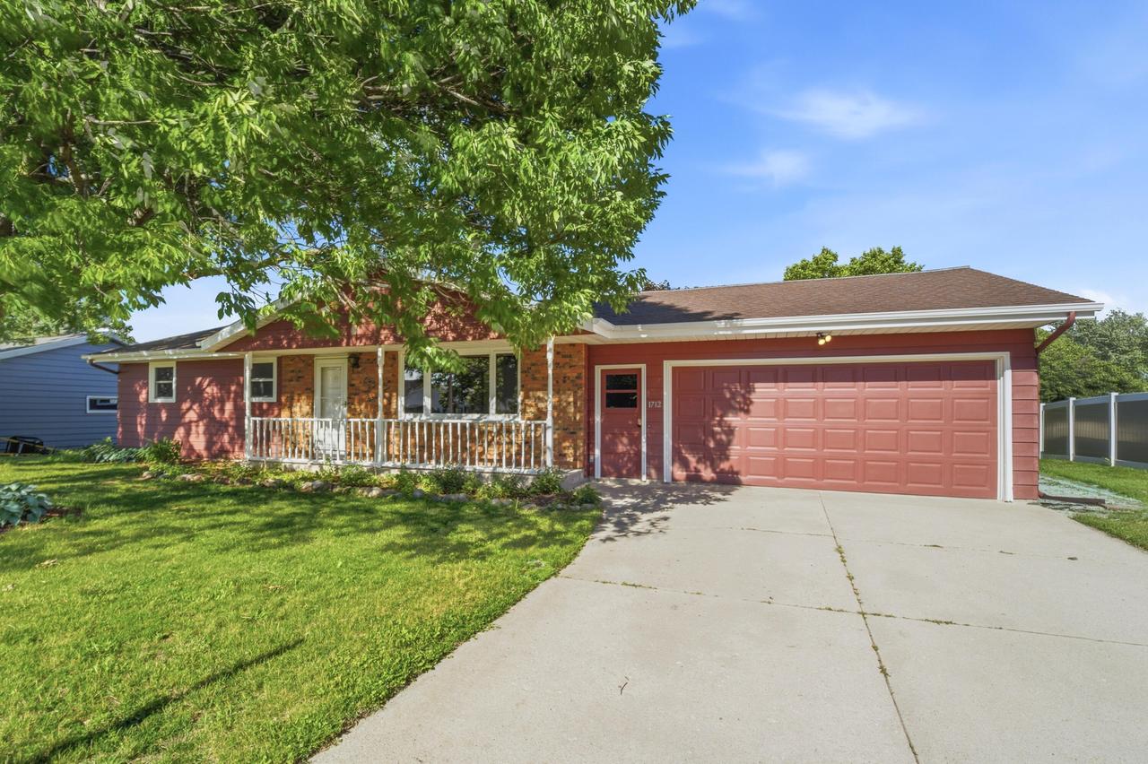 1712 Mckinley St, New Holstein, WI 53061