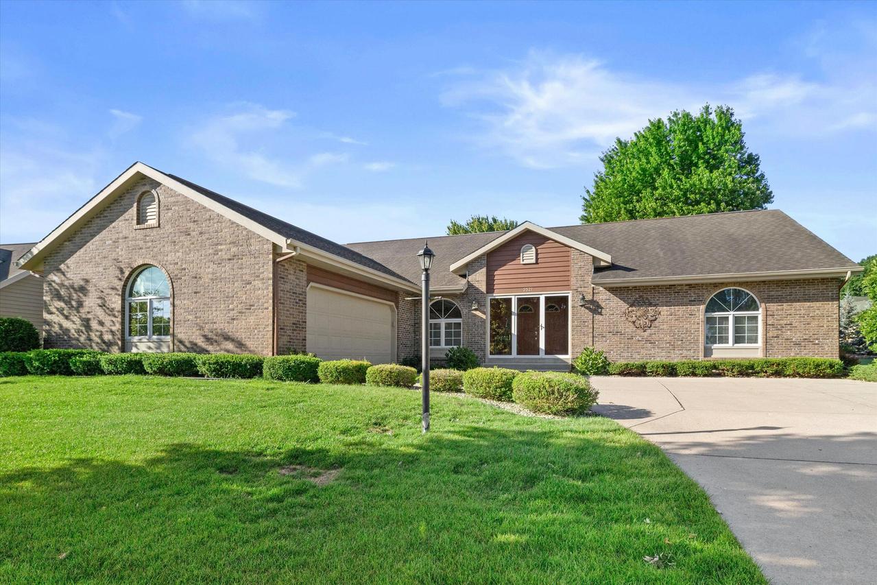 3521 13th Pl, Kenosha, WI 53144