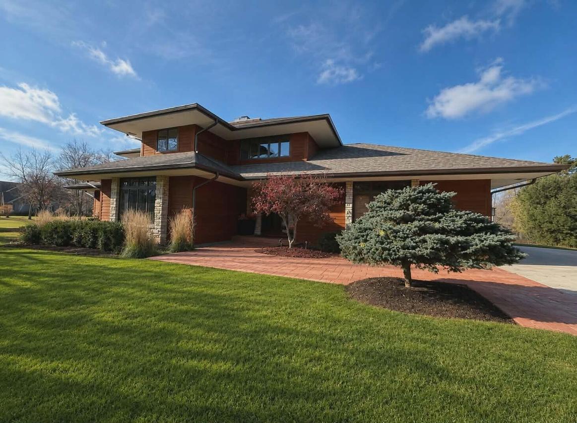 1415 Cedarton Pkwy, Cedarburg, WI 53024