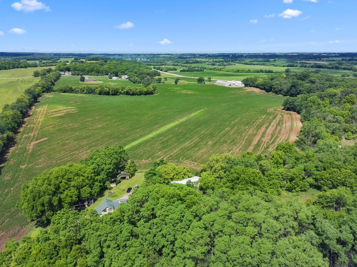 6304 Sheridan Springs, Lyons, WI 53105