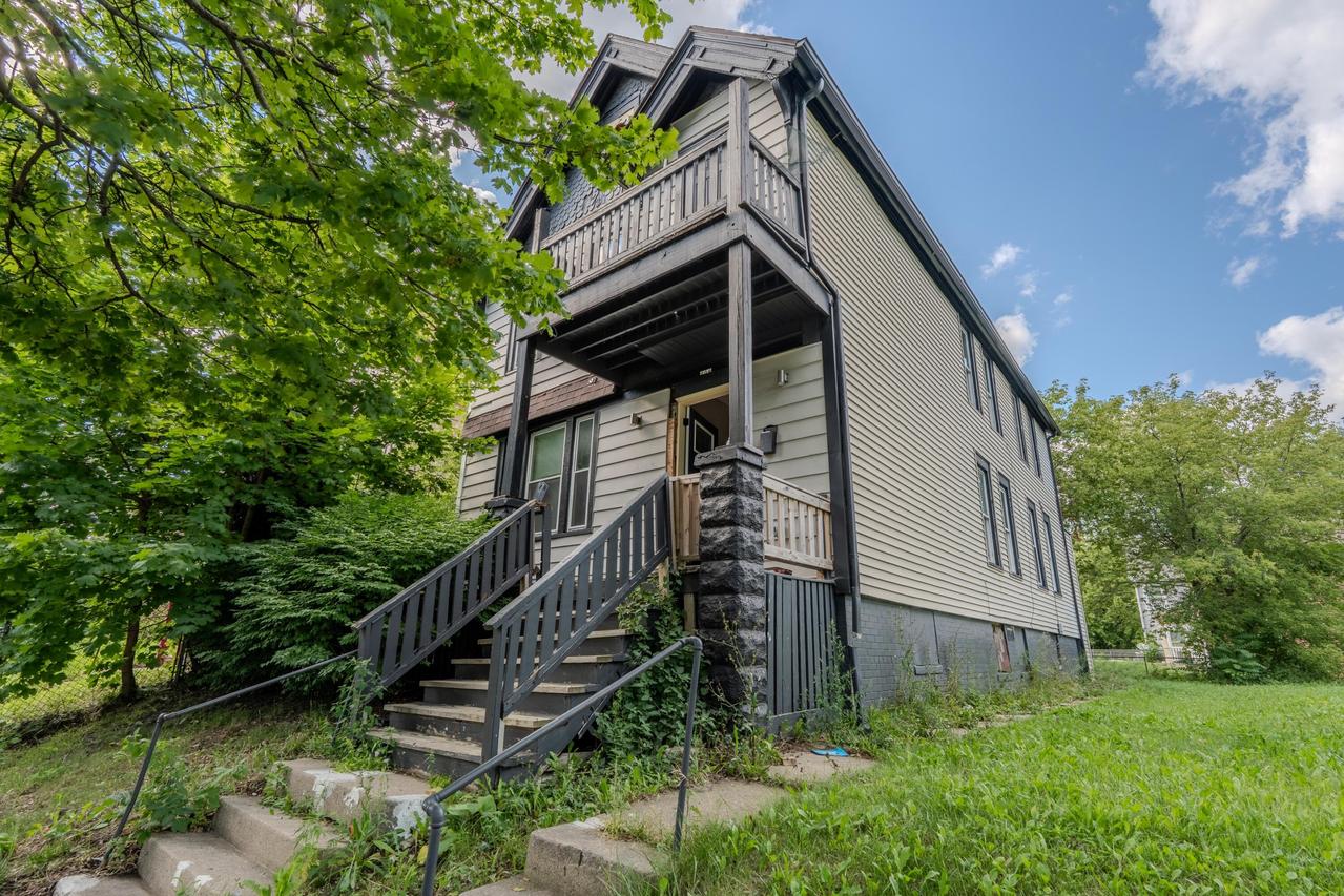 908 W Hadley St #908A, Milwaukee, WI 53206