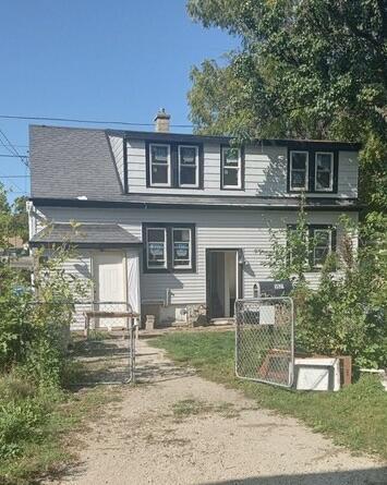 5921 N 37th St, Milwaukee, WI 53209