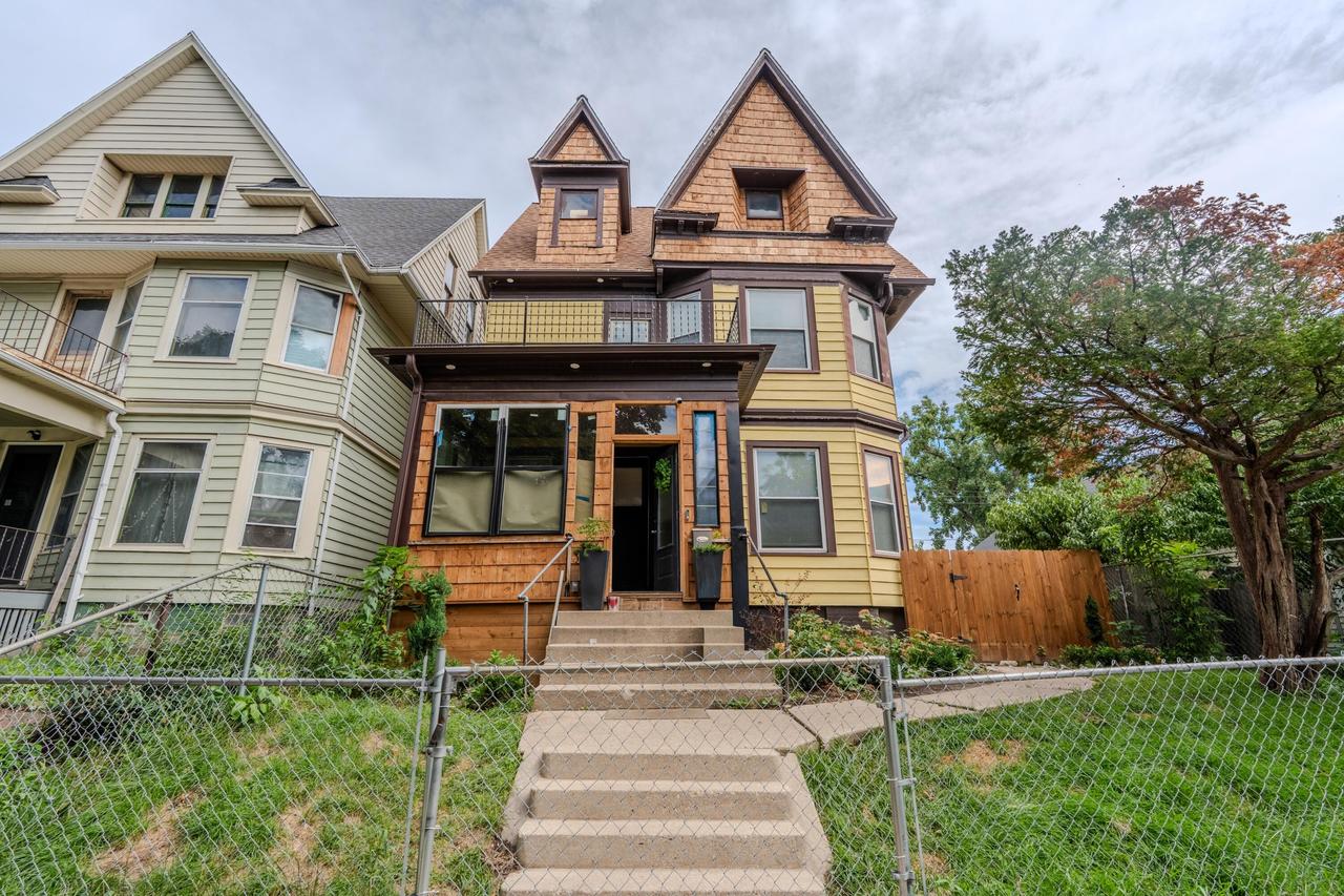 1928 N 33rd St, Milwaukee, WI 53208
