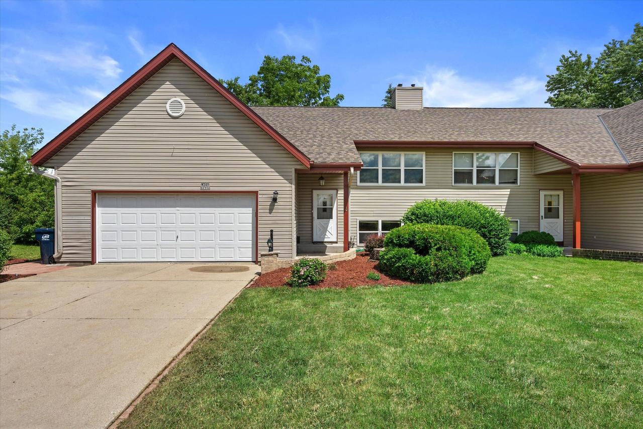 W245N6566 Bowling Green, Sussex, WI 53089