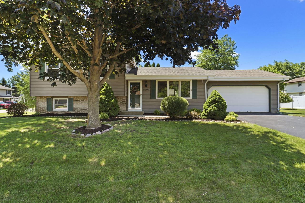 5609 Riviera Dr, Mount Pleasant, WI 53406
