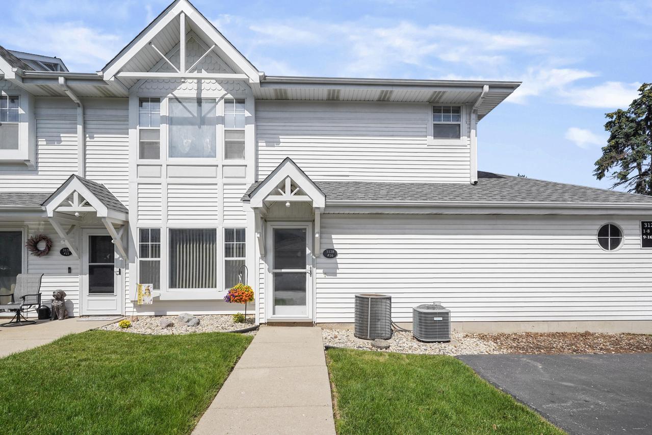 3128 Wood Rd #16, Mount Pleasant, WI 53406